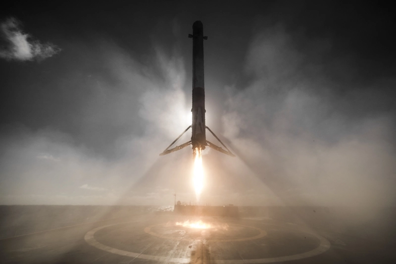 Falcon 9 landing on a droneship