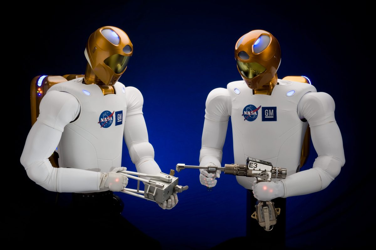 NASA의 로보넛 2 로봇